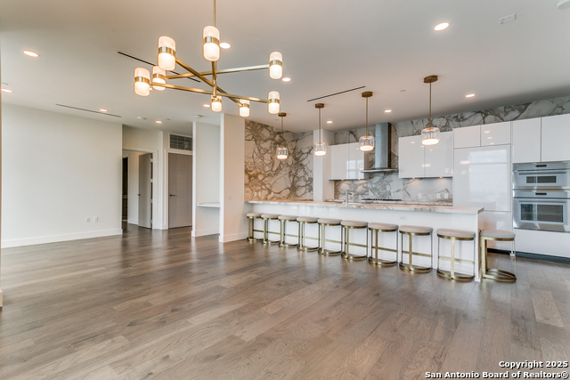 Listing photo id 4 for 123 Lexington Ave 1610