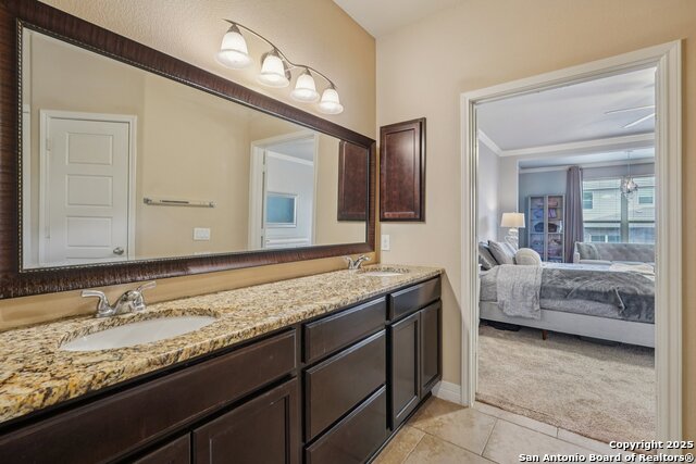 Listing photo id 25 for 8954 Highland Star