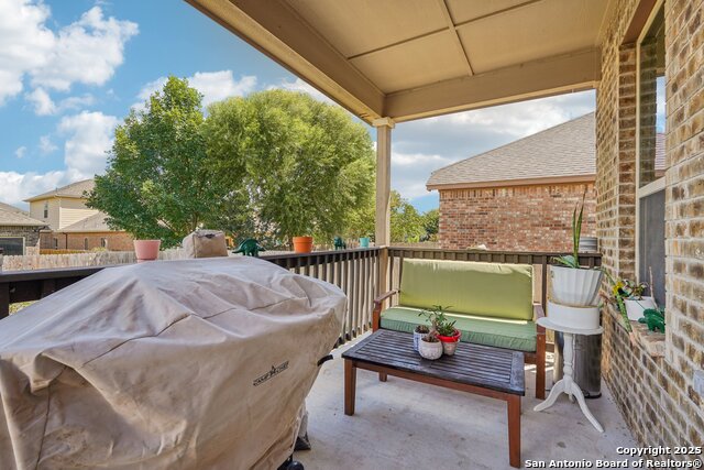 Listing photo id 36 for 8954 Highland Star