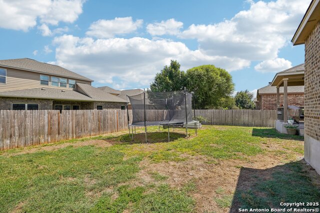 Listing photo id 37 for 8954 Highland Star
