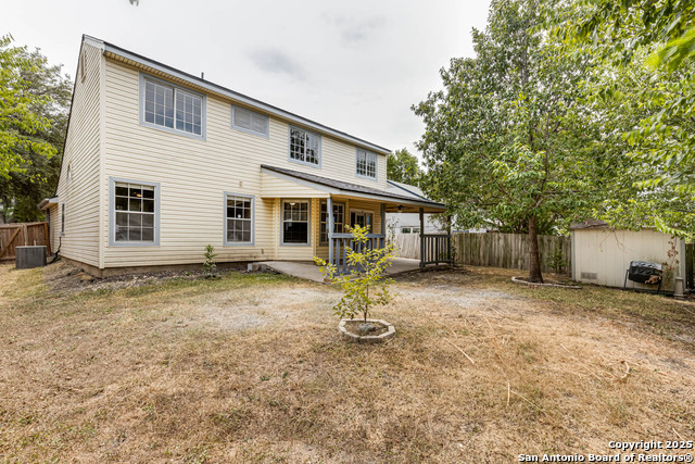 Image 21 of 27 For 701 Meadow Top