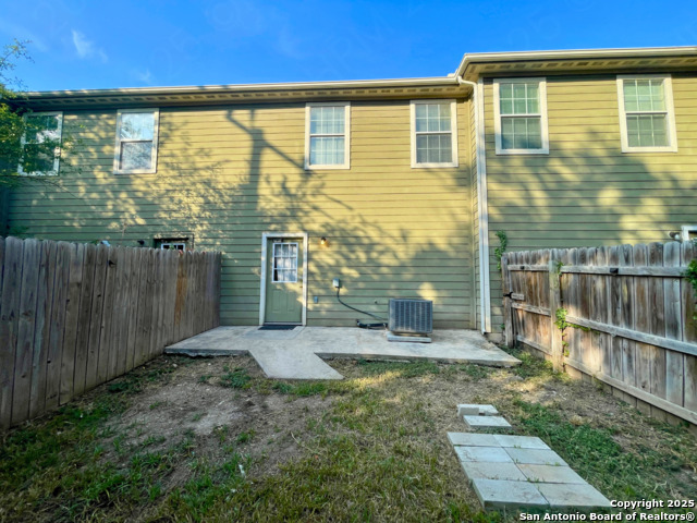 Image 13 of 14 For 8603 Kingsbury View  3