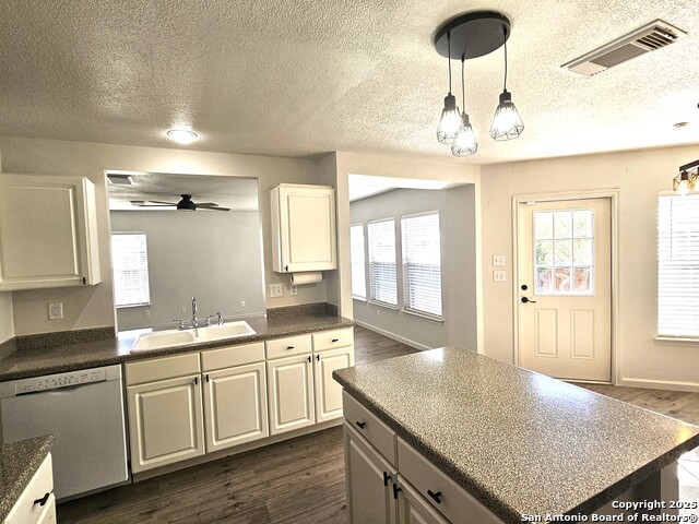 Image 15 of 42 For 1648 Dogwood Ln