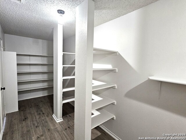 Image 18 of 42 For 1648 Dogwood Ln