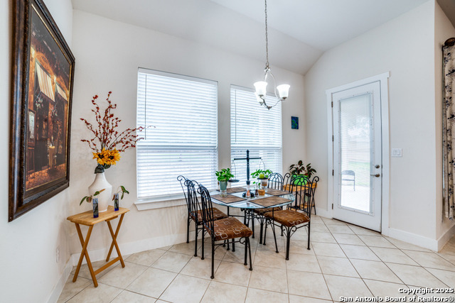 Image 10 of 23 For 383 Lilly