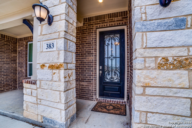 Image 2 of 23 For 383 Lilly