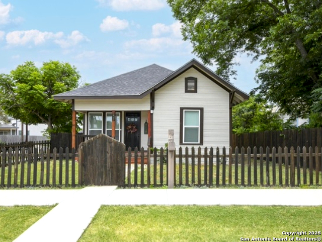 Details for 231 Spruce  , San Antonio, TX 78203
