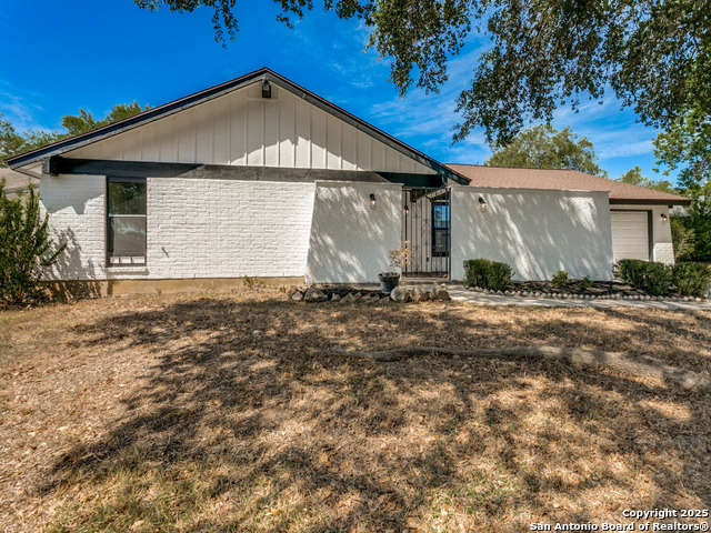 Image 2 of 27 For 5422 Cerro Vista