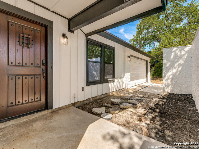 Image 3 of 27 For 5422 Cerro Vista
