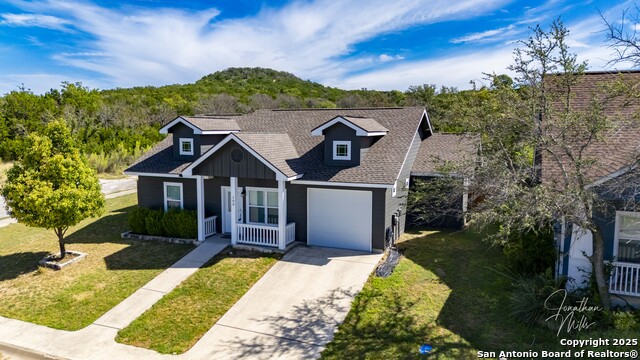 Listing photo id 4 for 100 Jasper Ln