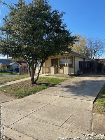 Image 16 of 21 For 3031 Ivy Ridge Ln