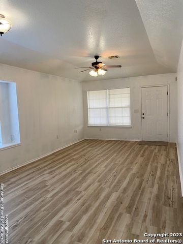Image 2 of 21 For 3031 Ivy Ridge Ln