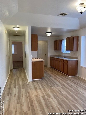 Image 4 of 21 For 3031 Ivy Ridge Ln