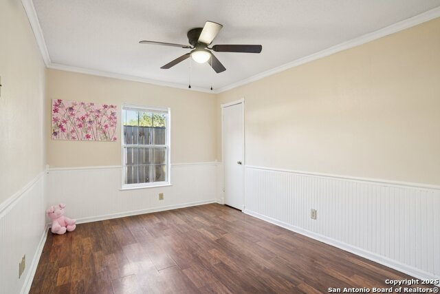Image 16 of 34 For 9735 Spruce Ridge