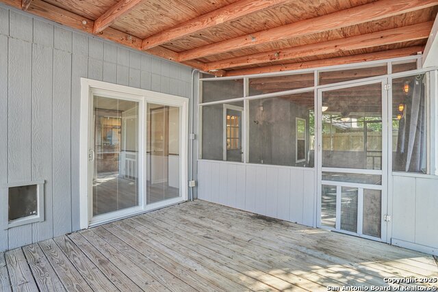 Image 27 of 34 For 9735 Spruce Ridge