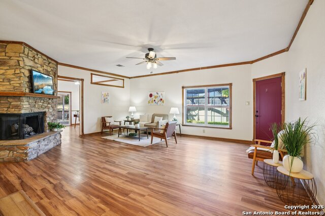 Image 4 of 34 For 9735 Spruce Ridge