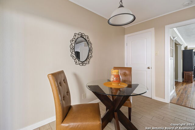 Image 13 of 34 For 200 Ruelle Ln  200a