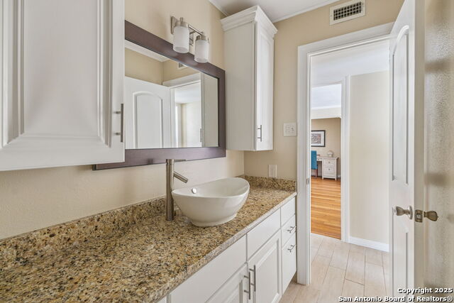 Image 20 of 34 For 200 Ruelle Ln  200a