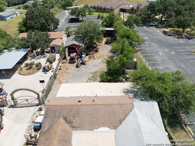 Image 4 of 11 For 6764 Crestway