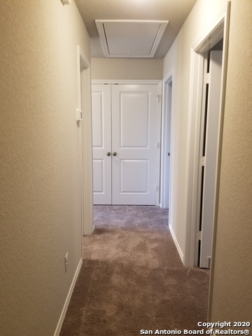 Image 10 of 20 For 7930 Oak Meadows Bend