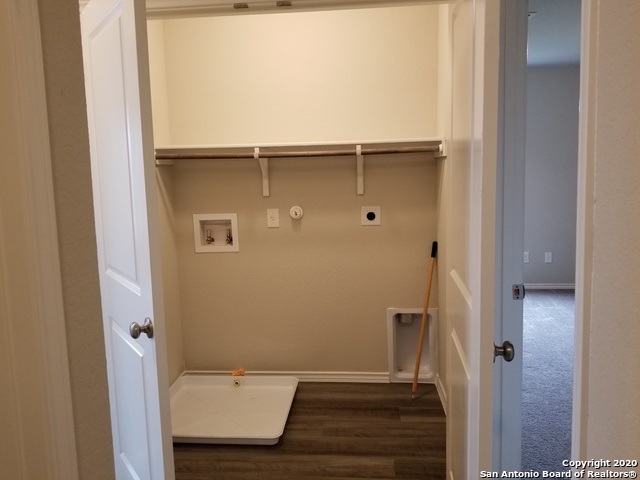 Image 11 of 20 For 7930 Oak Meadows Bend