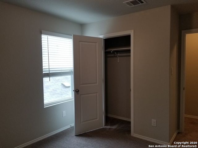 Image 15 of 20 For 7930 Oak Meadows Bend