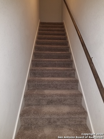 Image 9 of 20 For 7930 Oak Meadows Bend