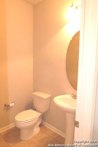 Image 10 of 29 For 7915 Blackhawk Pass