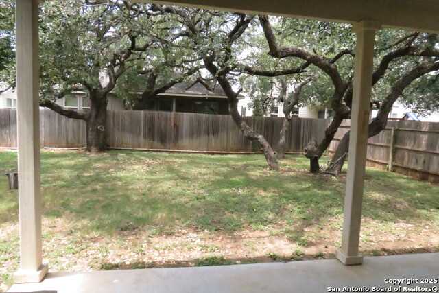 Image 27 of 29 For 7915 Blackhawk Pass