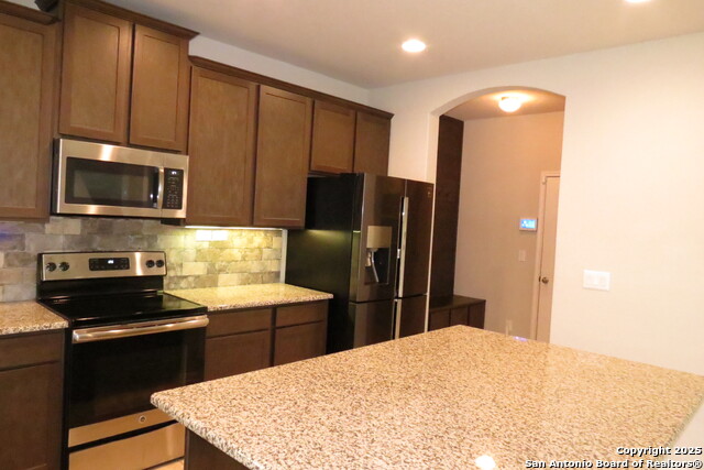 Image 4 of 29 For 7915 Blackhawk Pass