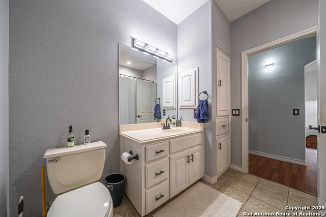 Image 20 of 37 For 519 Long Mdw