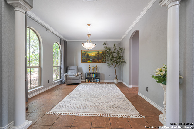 Image 7 of 37 For 519 Long Mdw