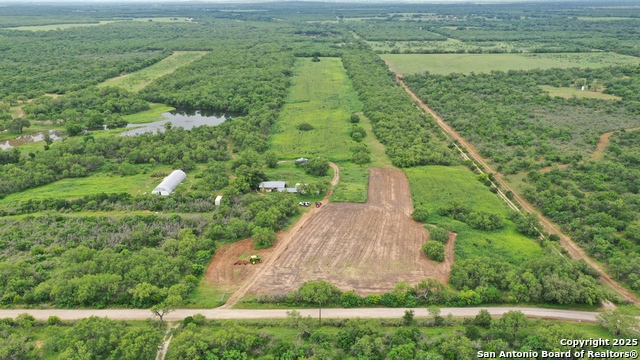 Details for 1601 County Road 640, Yancey, TX 78886