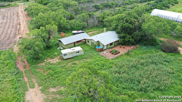Listing photo id 8 for 1601 County Road 640