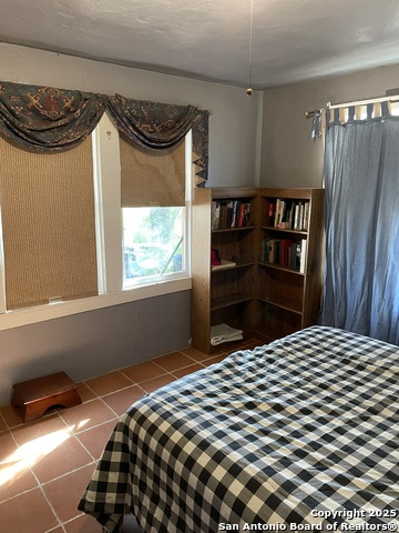 Listing photo id 11 for 1601 County Road 640