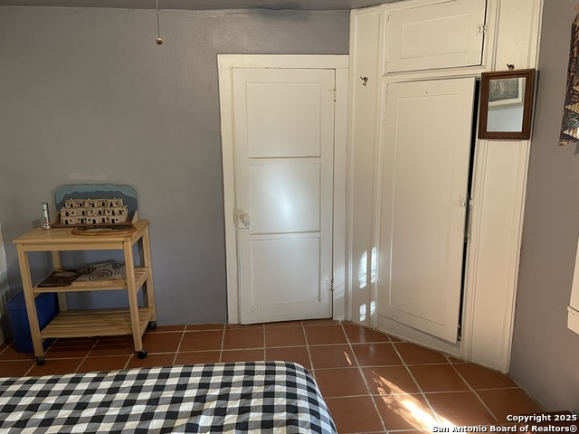 Listing photo id 12 for 1601 County Road 640