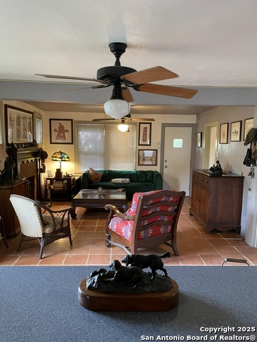 Listing photo id 25 for 1601 County Road 640