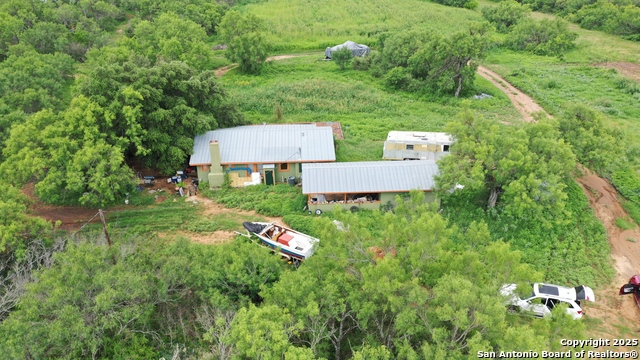 Listing photo id 7 for 1601 County Road 640