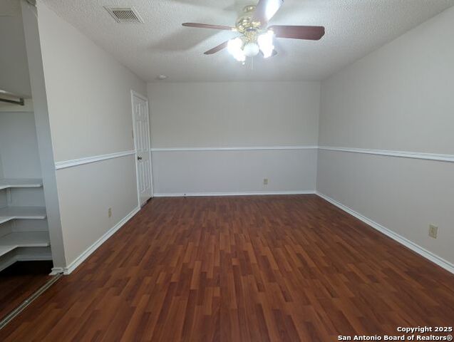 Image 12 of 17 For 2802 Redrock Trail Ne