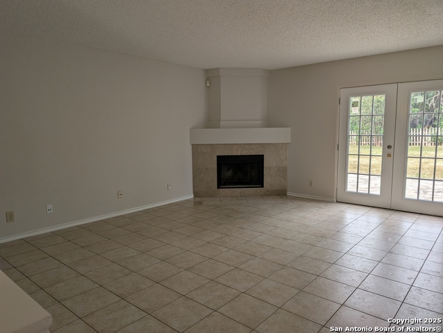 Image 16 of 17 For 2802 Redrock Trail Ne