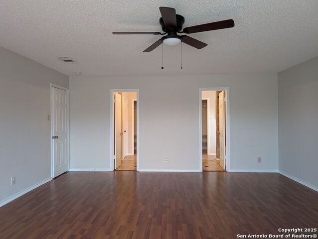 Image 8 of 17 For 2802 Redrock Trail Ne