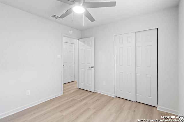 Image 12 of 25 For 15519 Knollglade