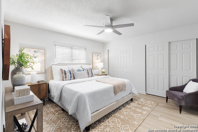 Image 14 of 25 For 15519 Knollglade