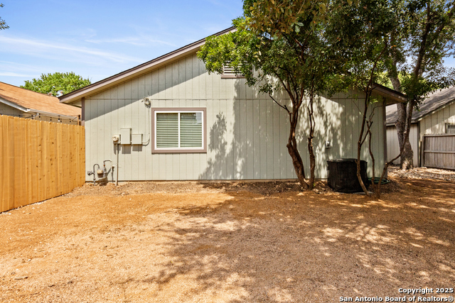 Image 25 of 25 For 15519 Knollglade
