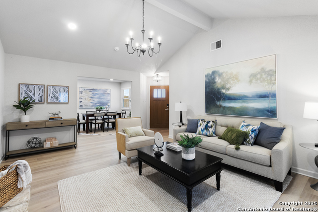 Image 5 of 25 For 15519 Knollglade