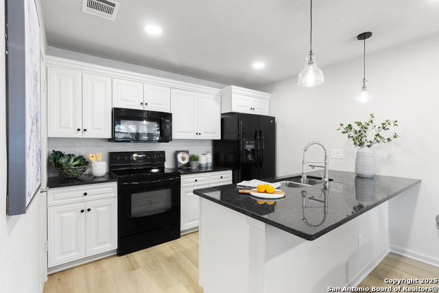 Image 9 of 25 For 15519 Knollglade