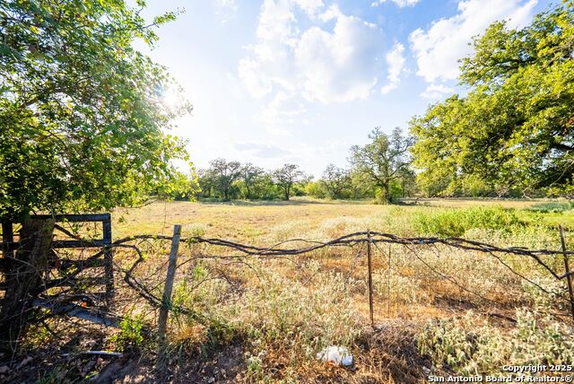 Image 12 of 65 For 580 Rangeland Rd