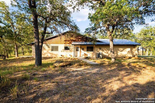 Image 17 of 65 For 580 Rangeland Rd