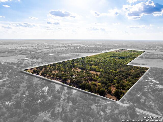 Image 22 of 65 For 580 Rangeland Rd