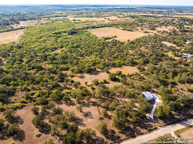 Image 26 of 65 For 580 Rangeland Rd